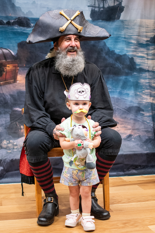 The captain and his first mate